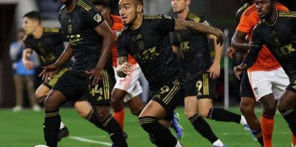 巴黎圣日耳曼VS迈阿密国际：强强对决,鹿死谁手